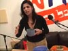 מאיה עם קערת מרווה